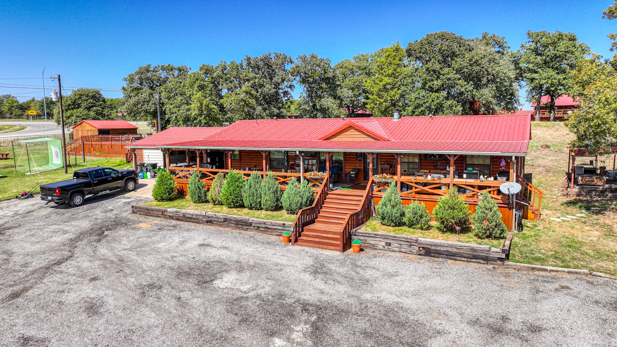 9739 E Us Highway 82 Whitesboro TX 76273