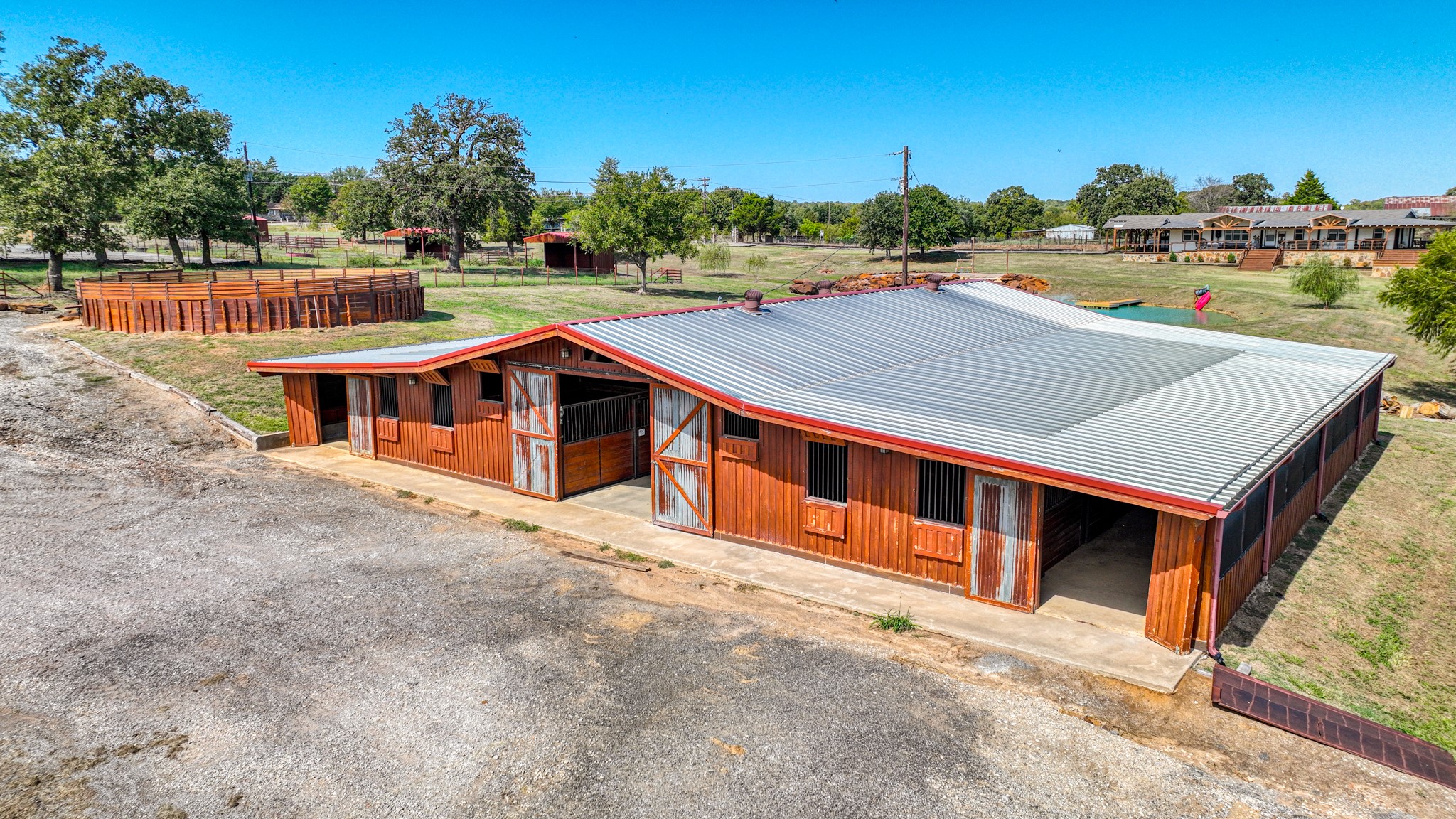 9739 E Us Highway 82 Whitesboro TX 76273