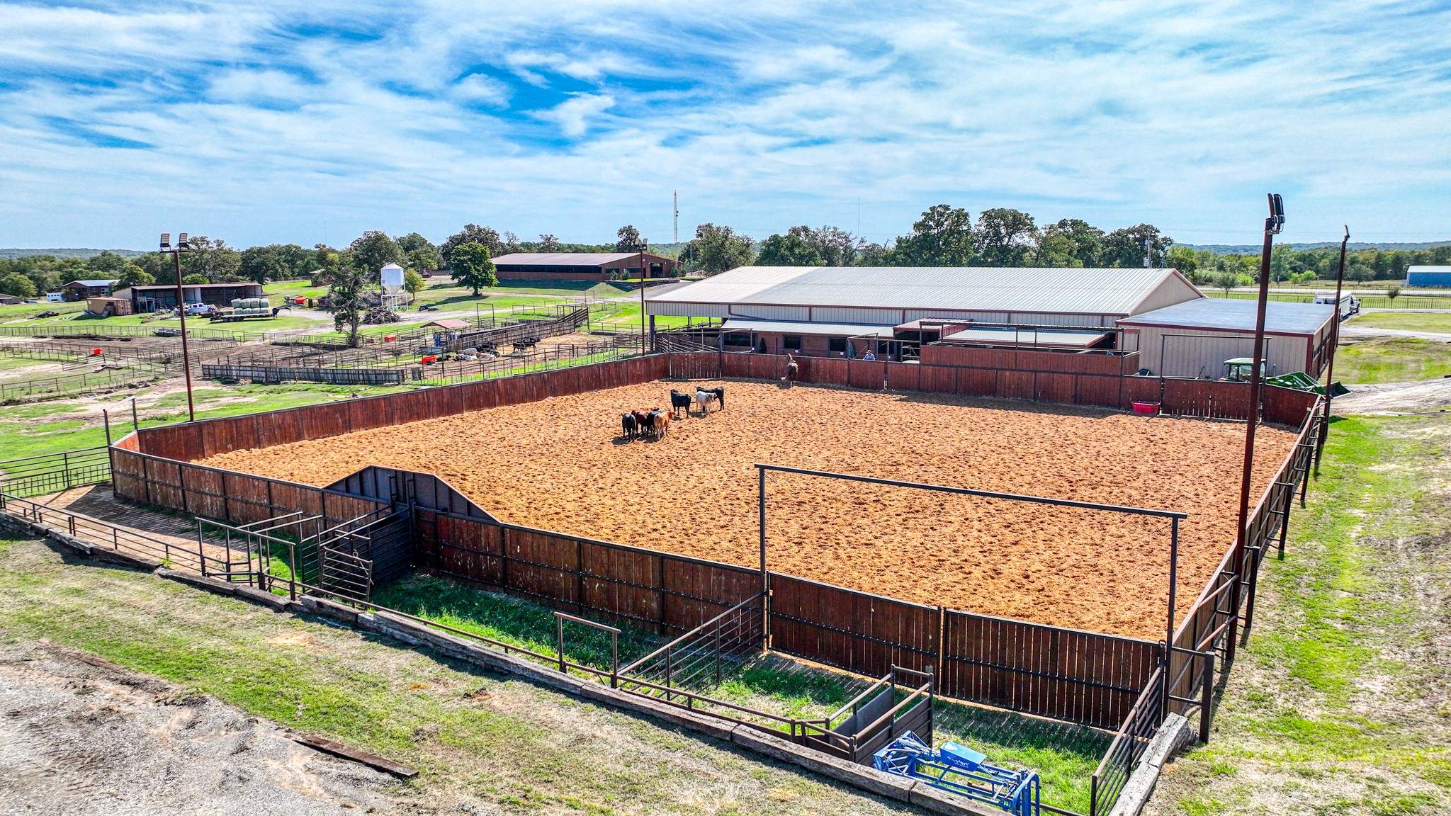 9739 E Us Highway 82 Whitesboro TX 76273