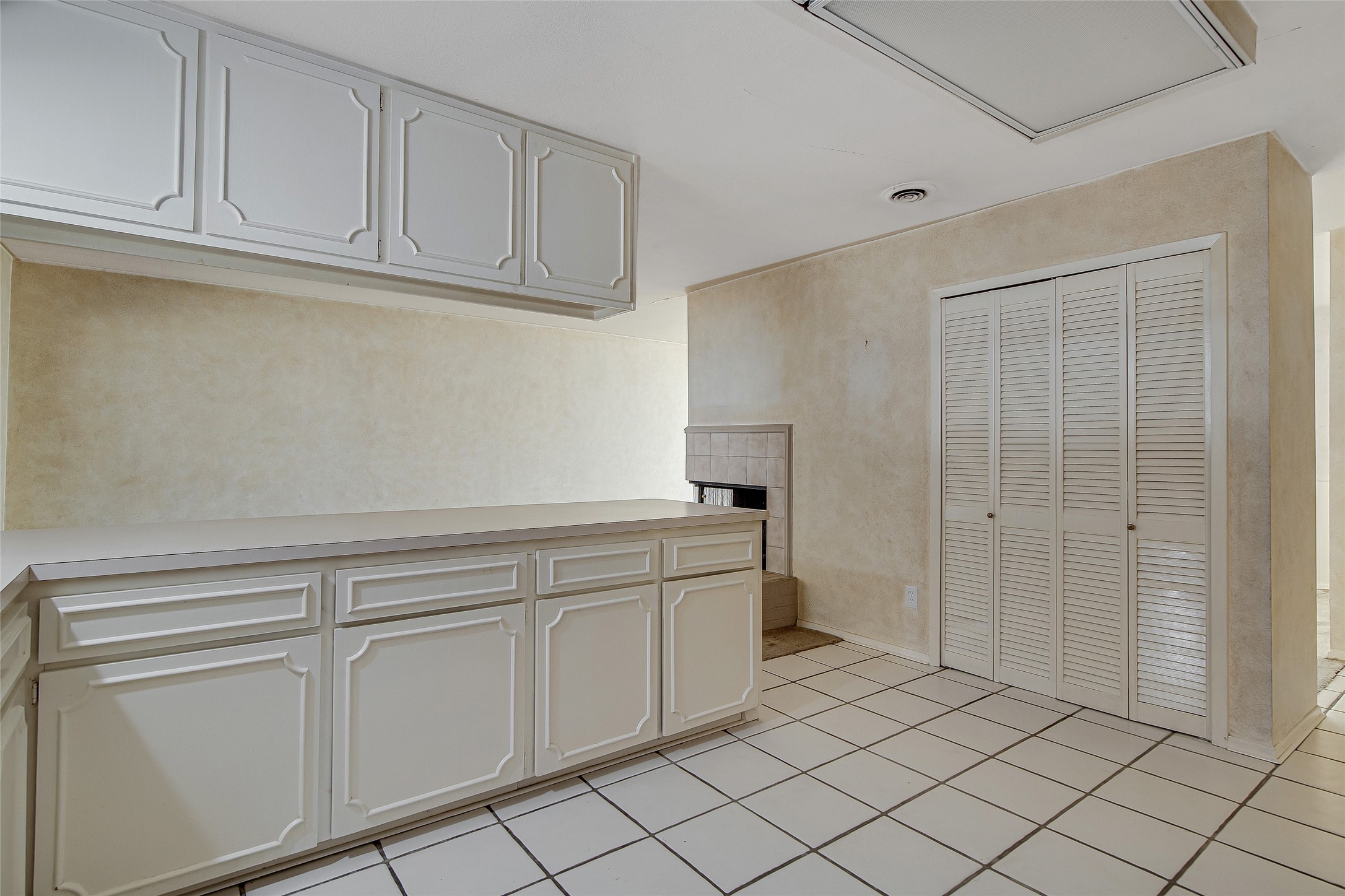 2709 Norwood Lane Arlington TX 76013
