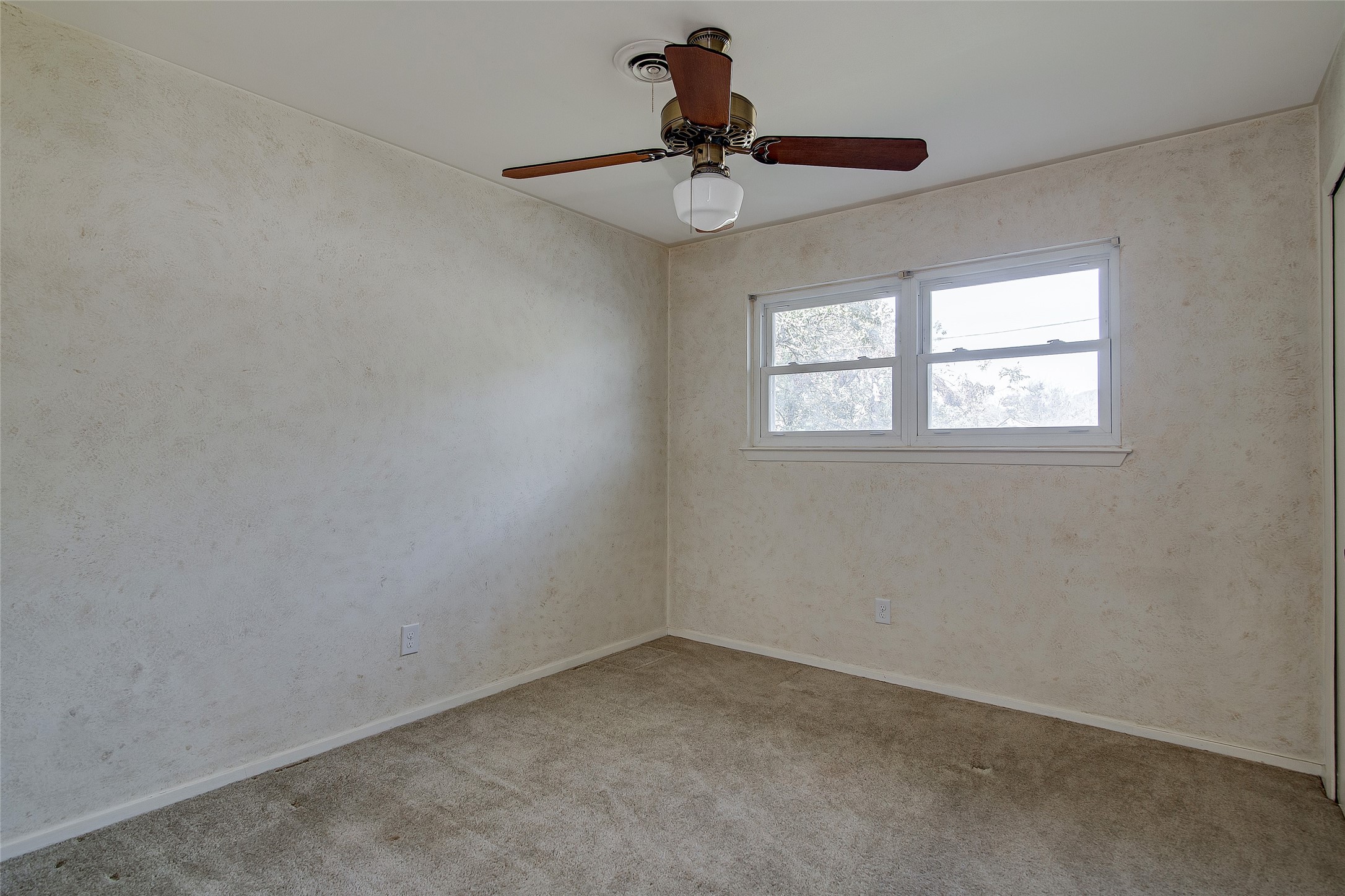 2709 Norwood Lane Arlington TX 76013