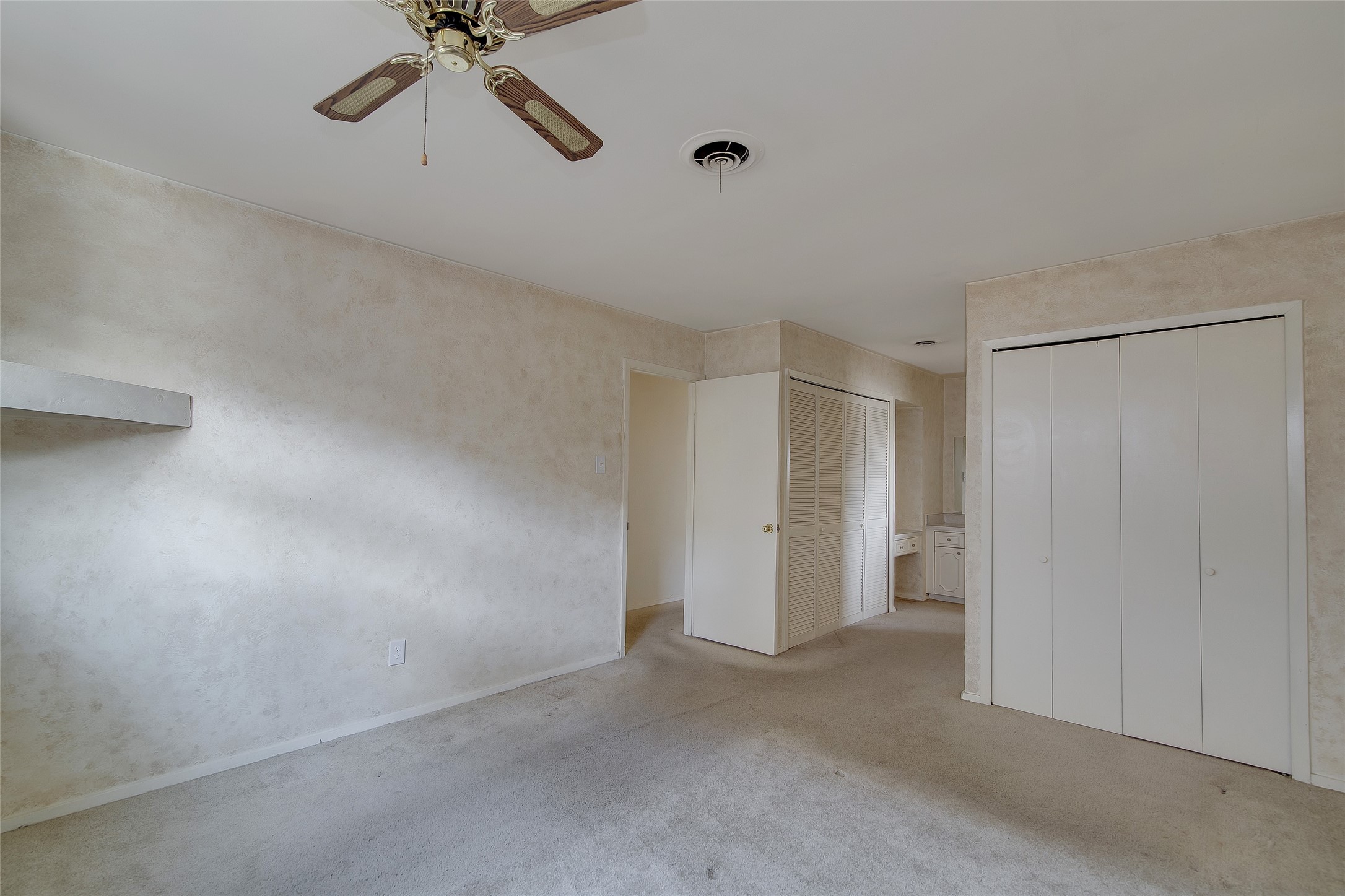 2709 Norwood Lane Arlington TX 76013
