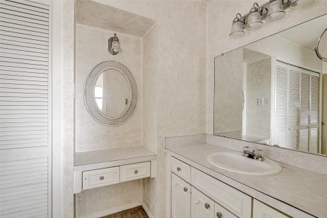 2709 Norwood Lane Arlington TX 76013