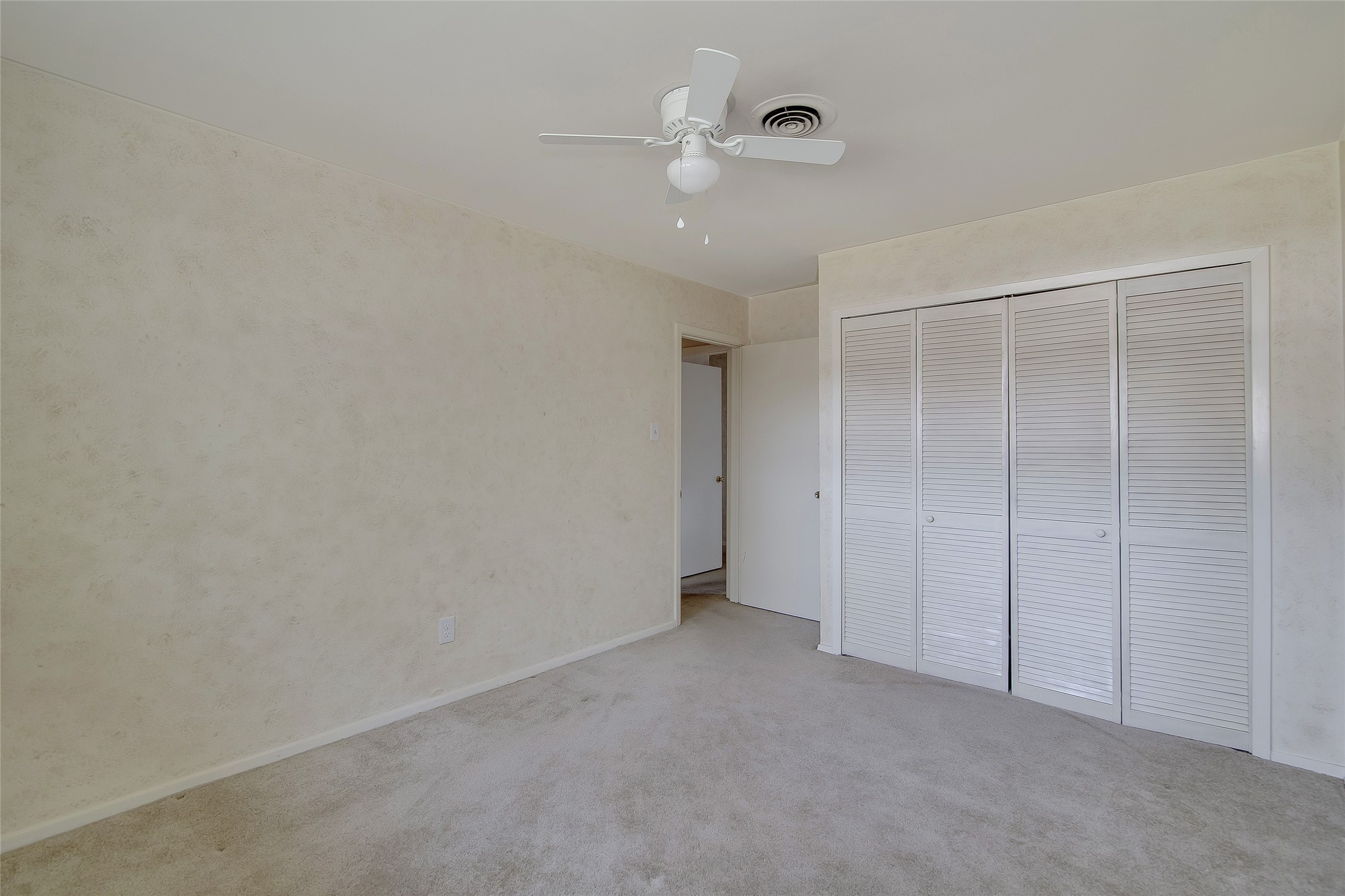 2709 Norwood Lane Arlington TX 76013