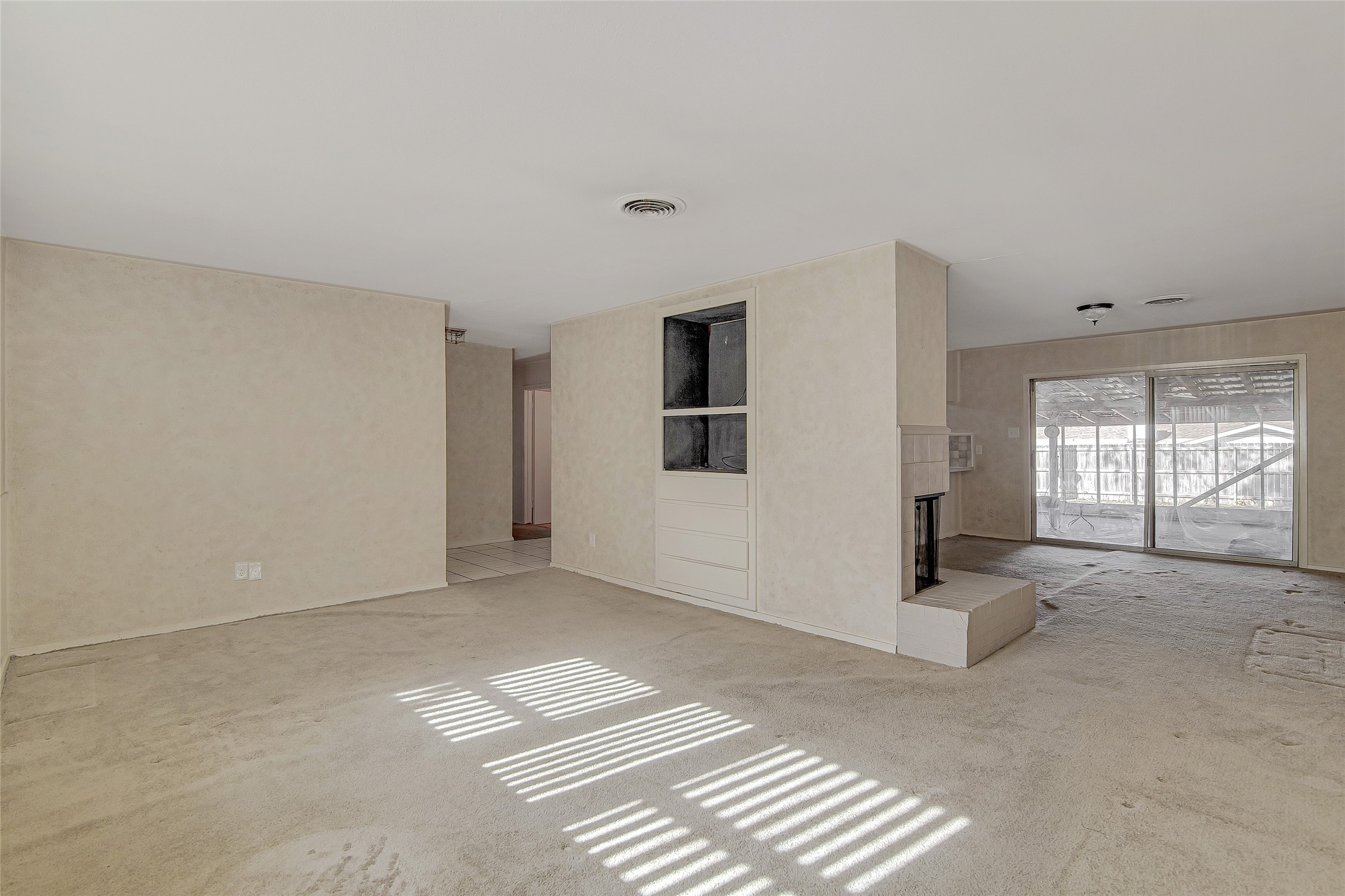 2709 Norwood Lane Arlington TX 76013