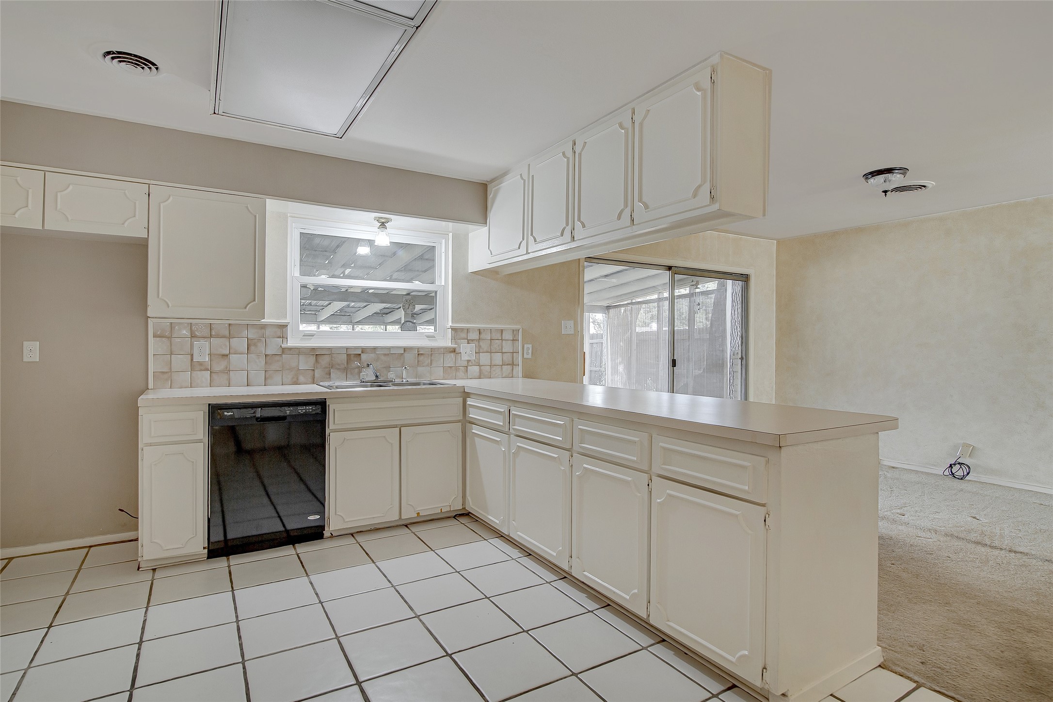 2709 Norwood Lane Arlington TX 76013