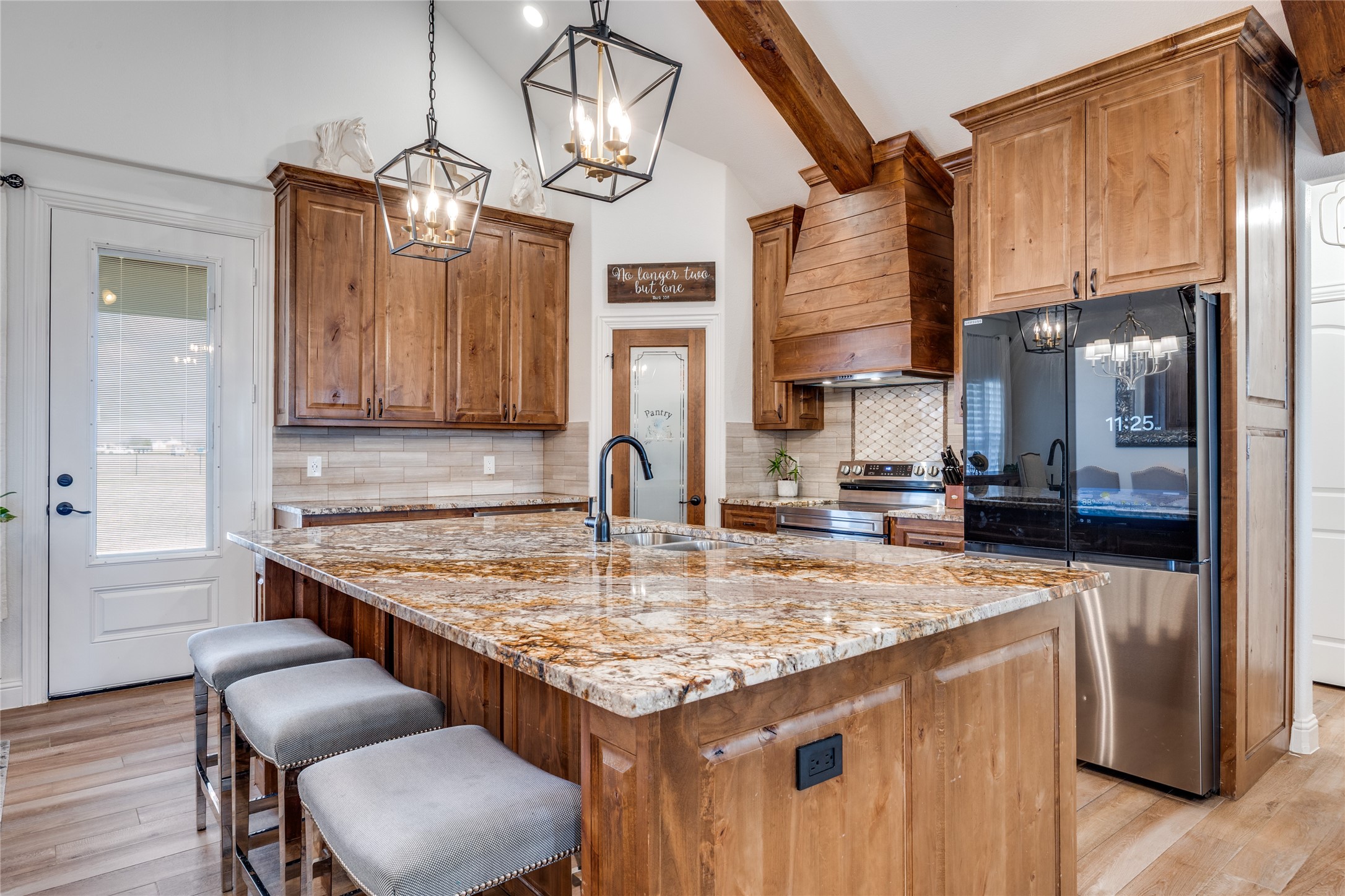 250 Alondrita Street Celeste TX 75423