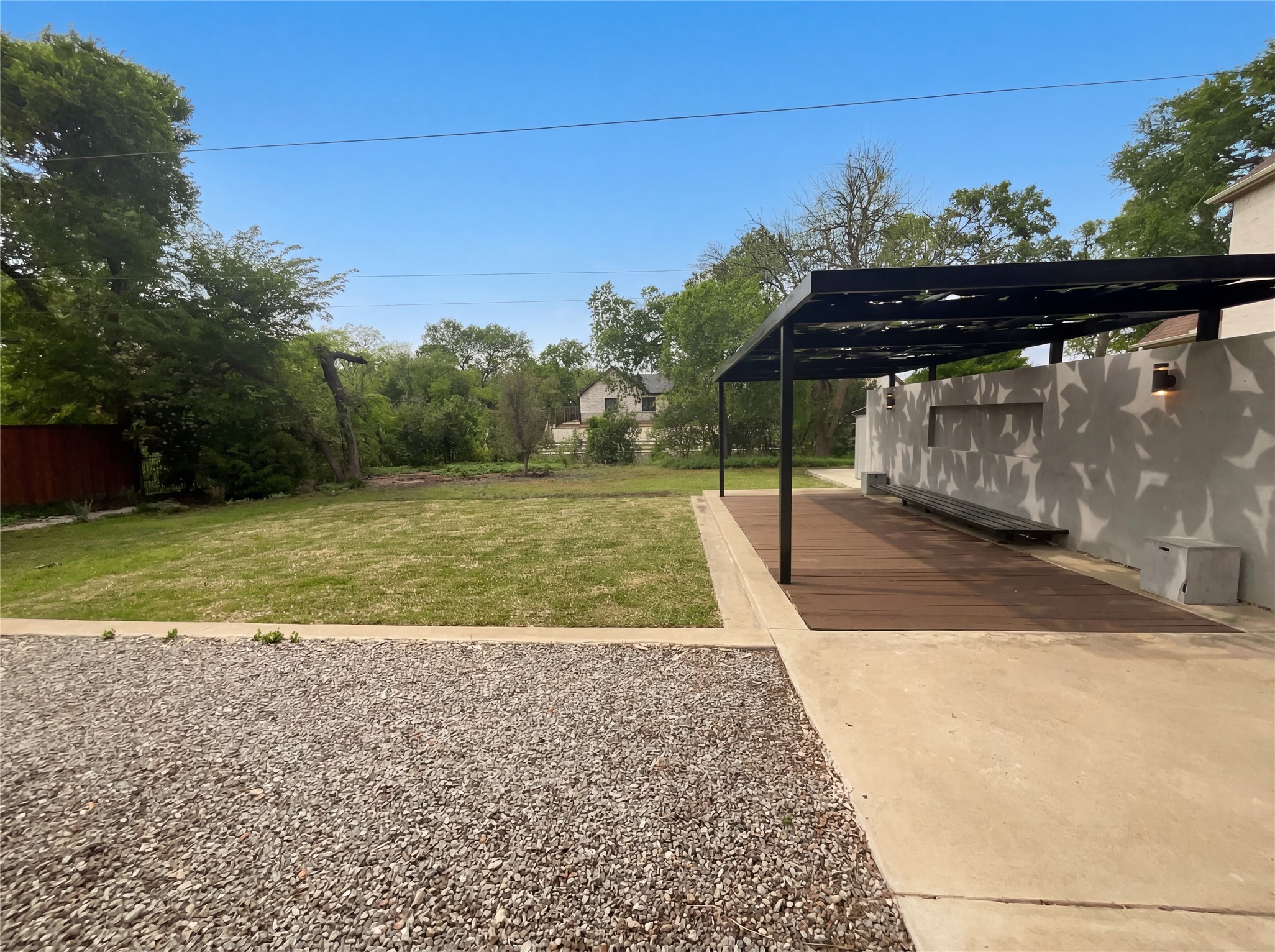7121 Winding Creek Road Dallas TX 75252