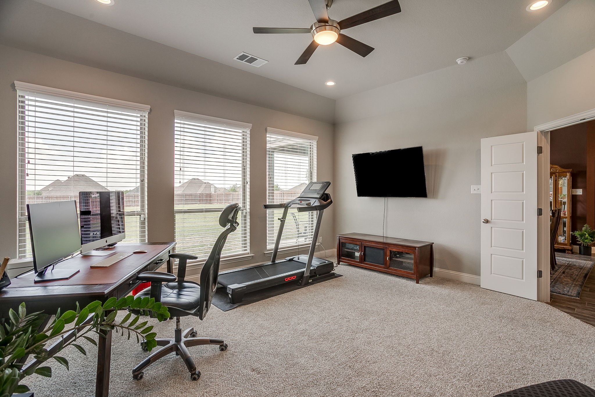111 Saddle Ridge Godley TX 76044