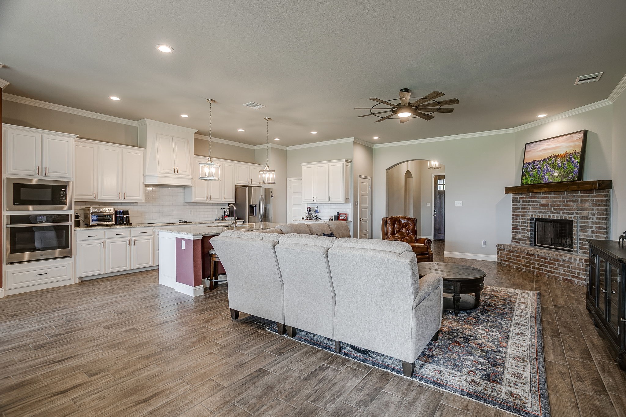 111 Saddle Ridge Godley TX 76044