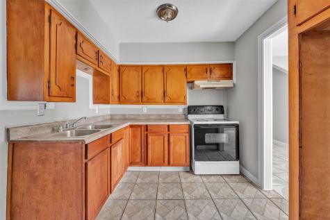 505 Perry Avenue Waxahachie TX 75165