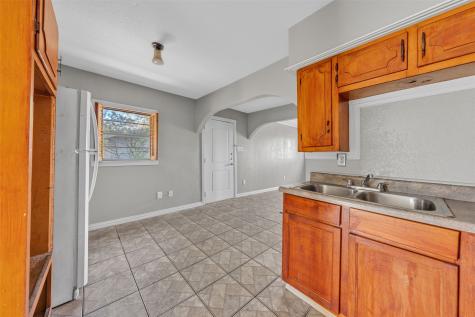 505 Perry Avenue Waxahachie TX 75165