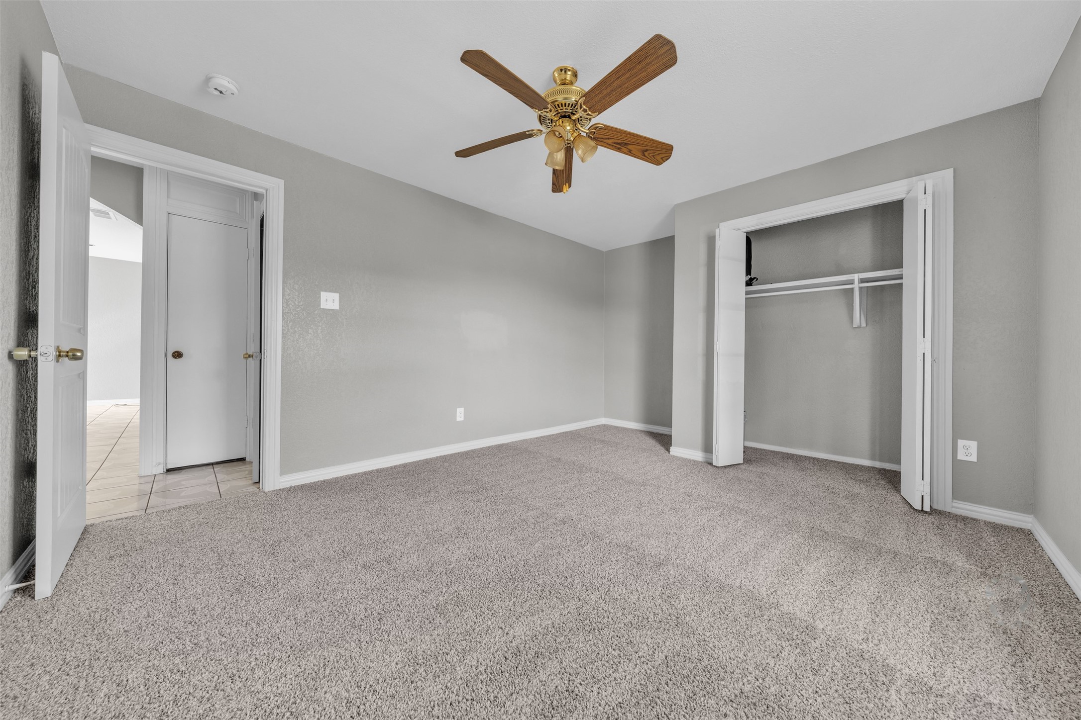 505 Perry Avenue Waxahachie TX 75165