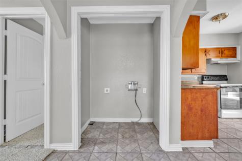505 Perry Avenue Waxahachie TX 75165