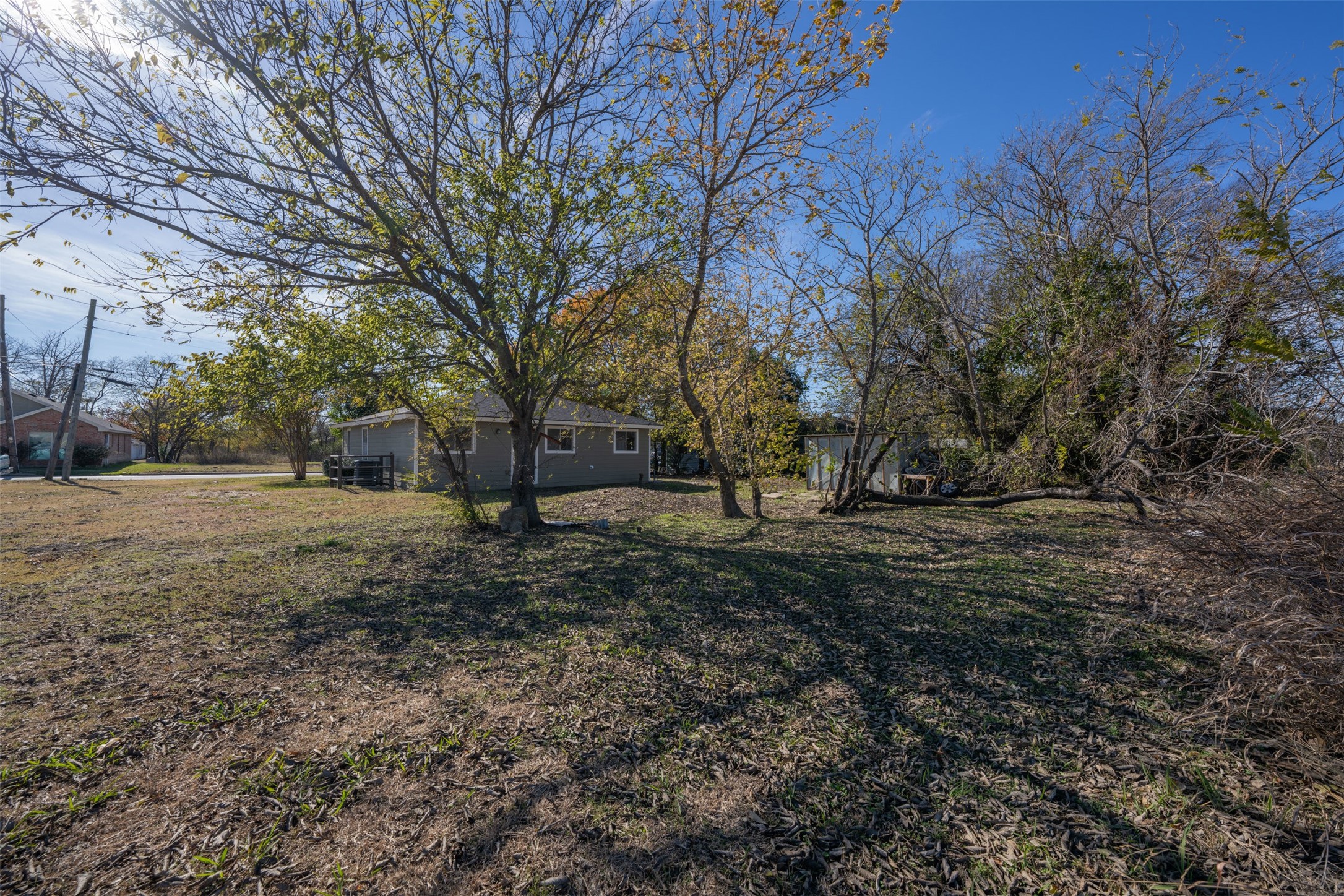 505 Perry Avenue Waxahachie TX 75165