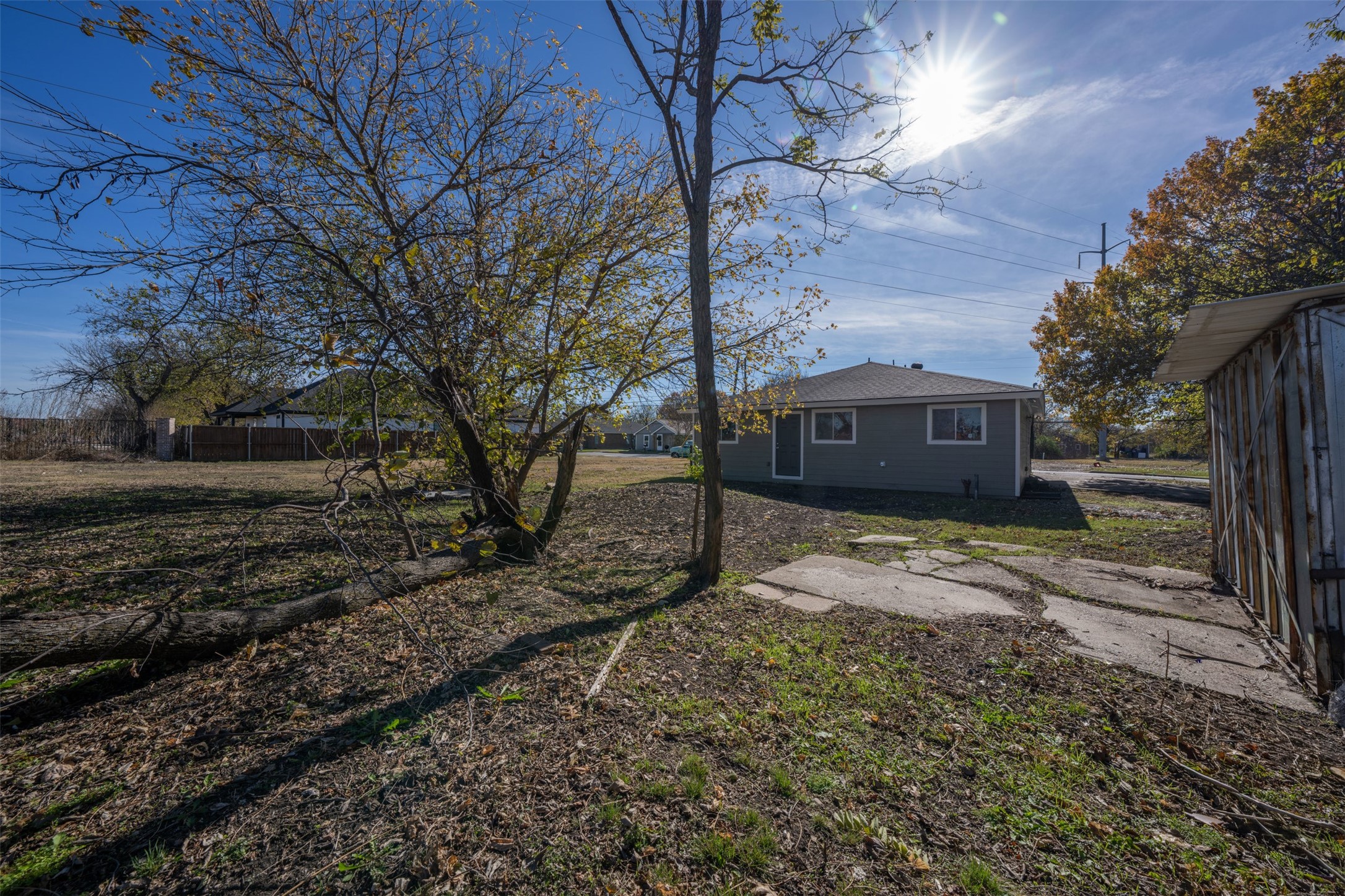 505 Perry Avenue Waxahachie TX 75165