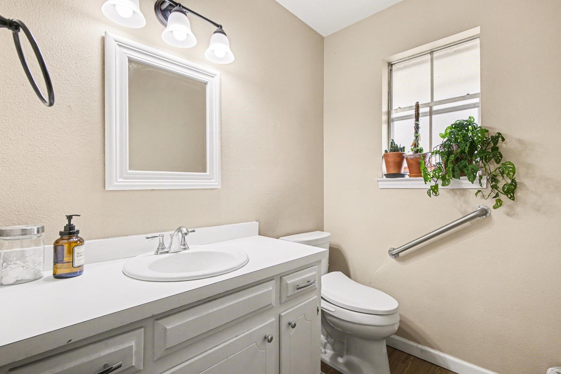 5009 River Ridge Arlington TX 76017