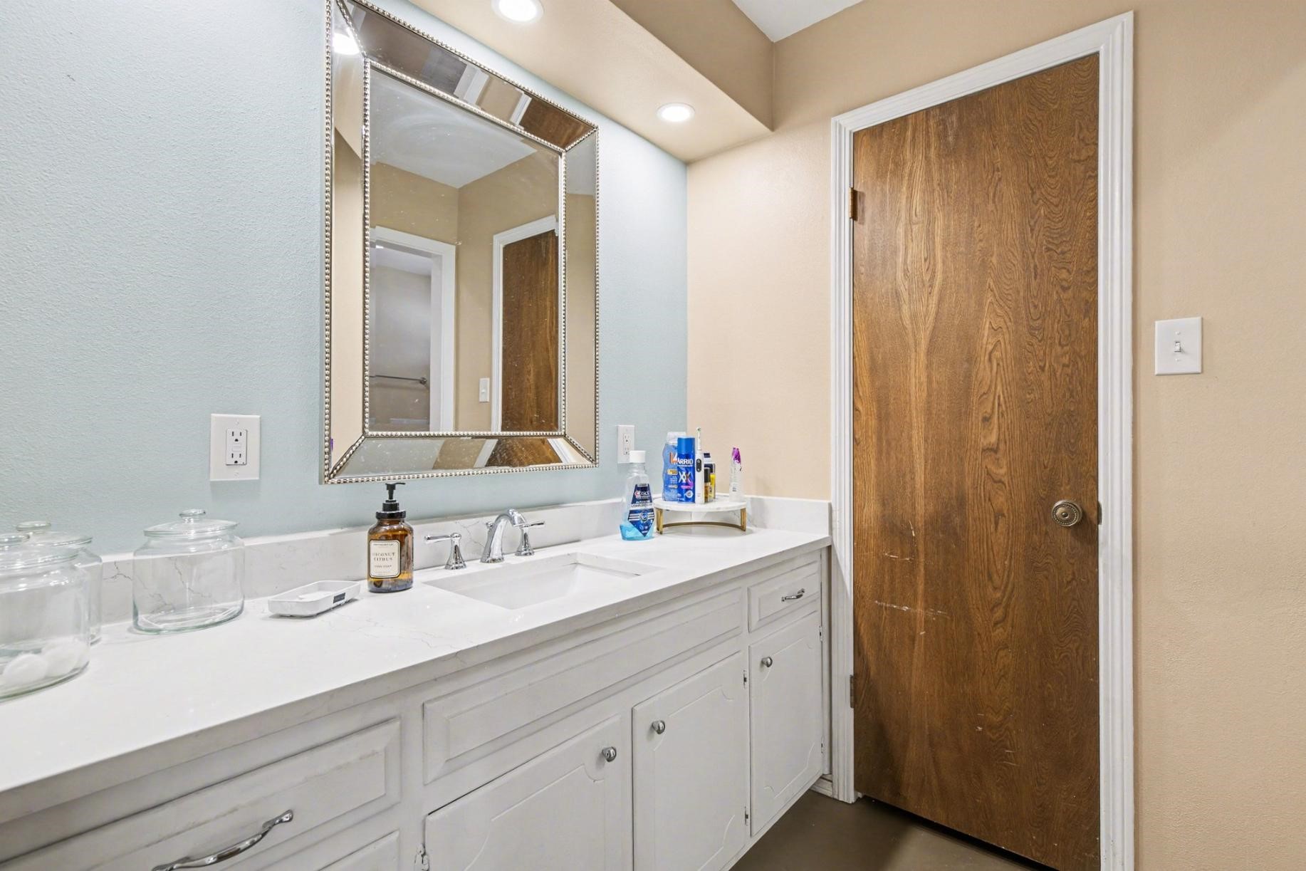 5009 River Ridge Arlington TX 76017