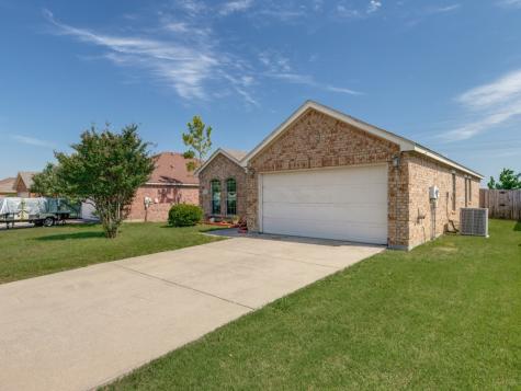 225 Charleston Drive Anna TX 75409