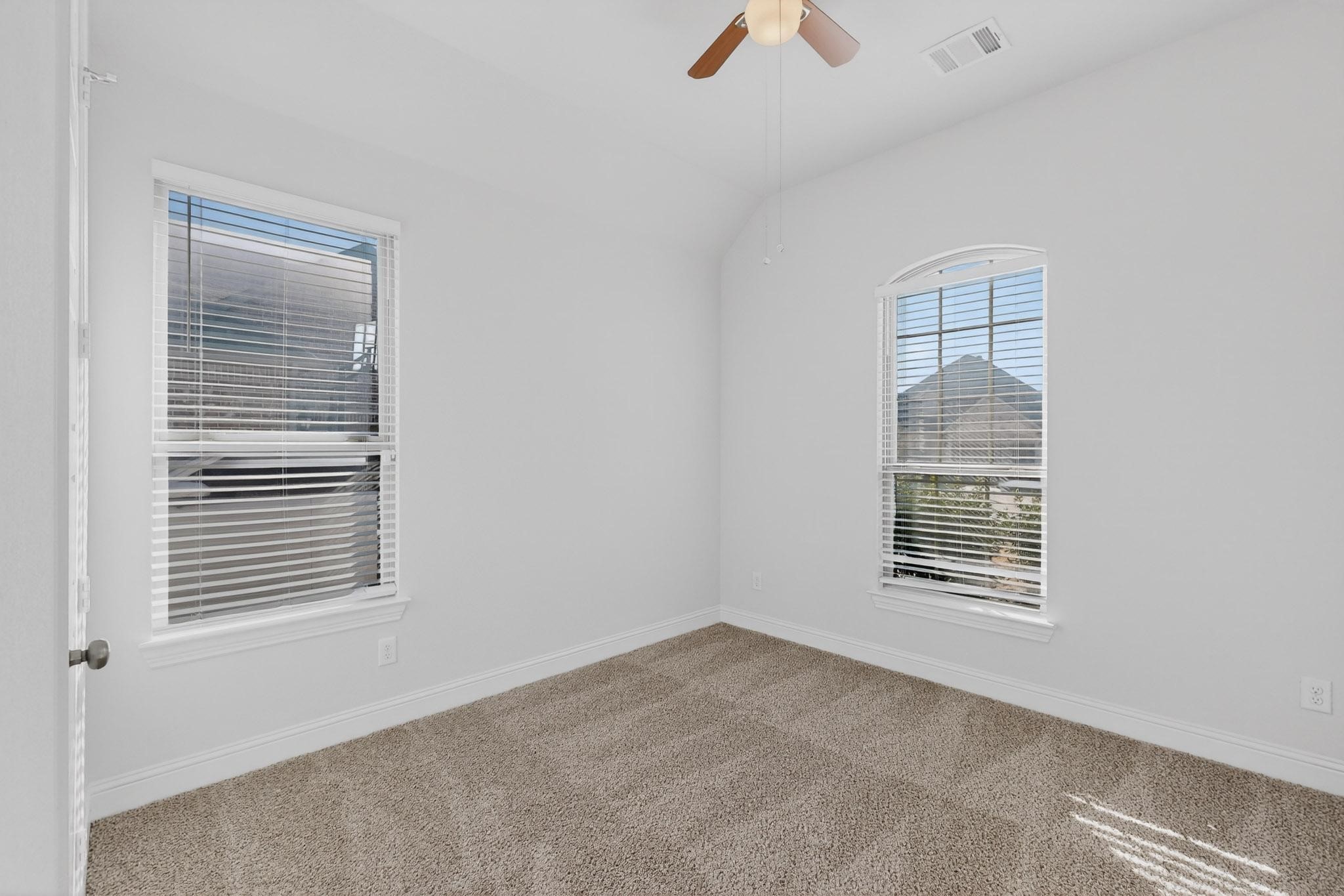 805 Rustic Trail Midlothian TX 76065