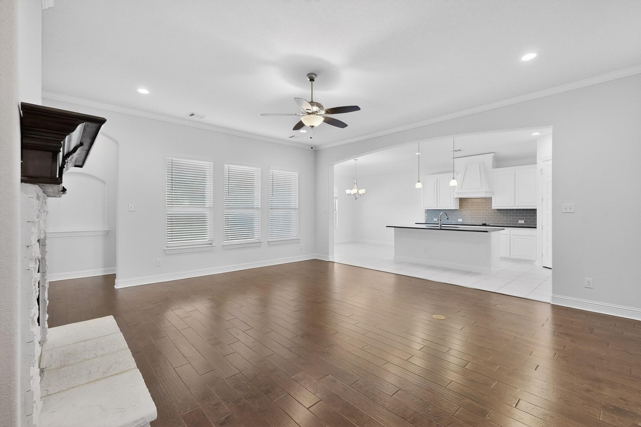 805 Rustic Trail Midlothian TX 76065
