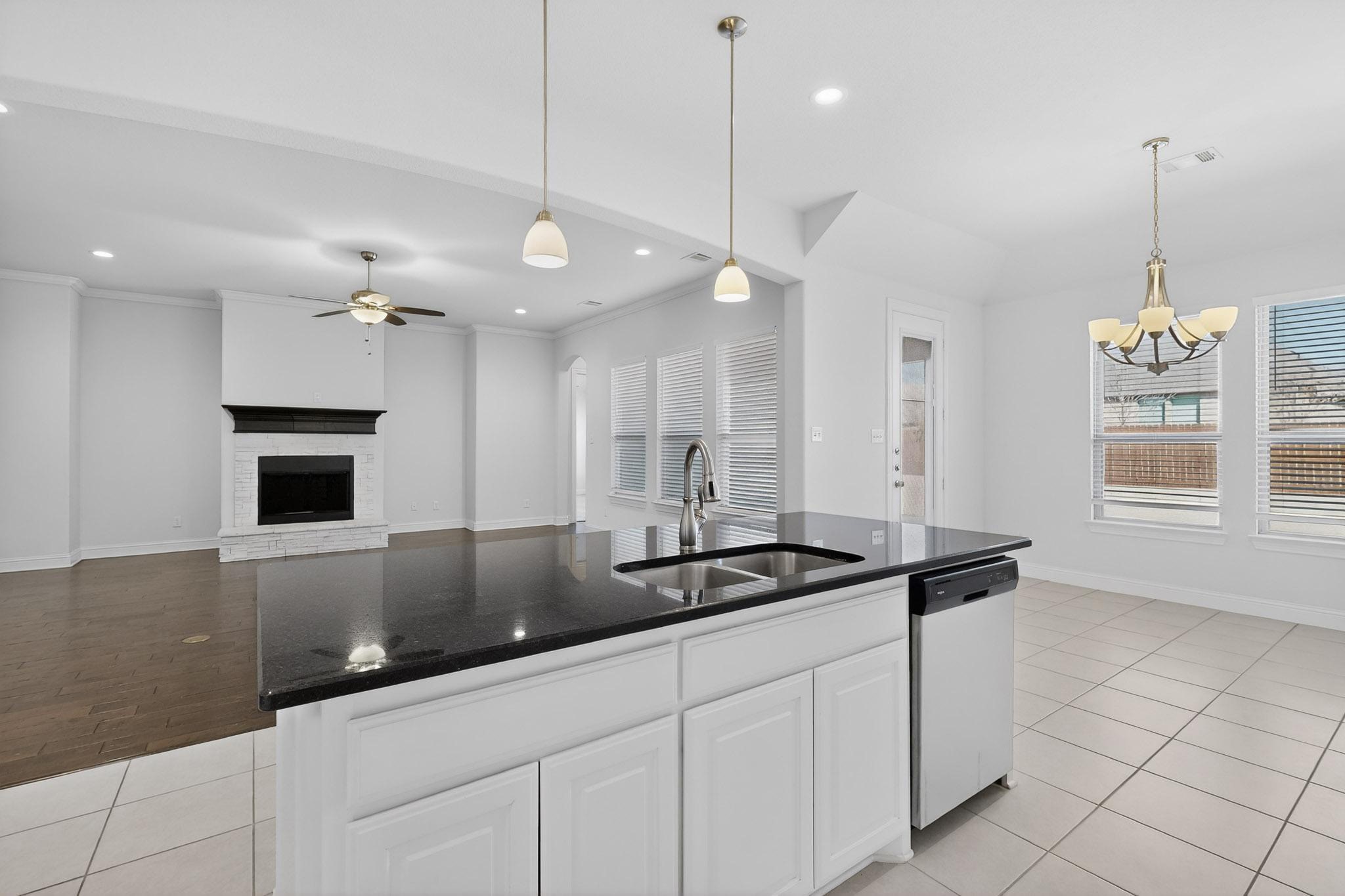 805 Rustic Trail Midlothian TX 76065