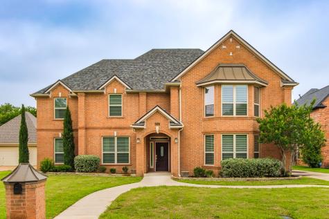 2813 Mesa Court Hurst TX 76054