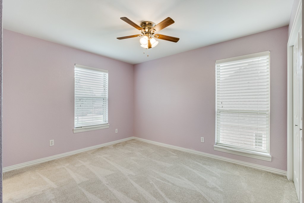 2813 Mesa Court Hurst TX 76054