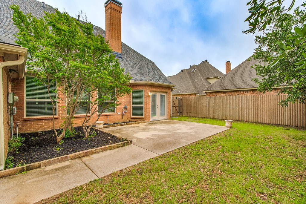 2813 Mesa Court Hurst TX 76054