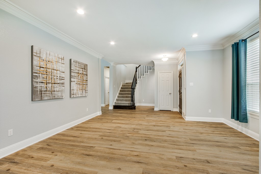 2813 Mesa Court Hurst TX 76054