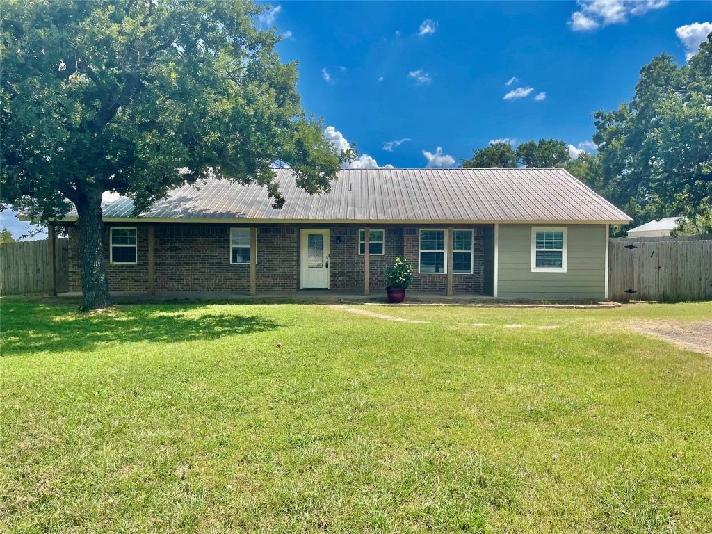 1951 J E Woody Road Springtown TX 76082