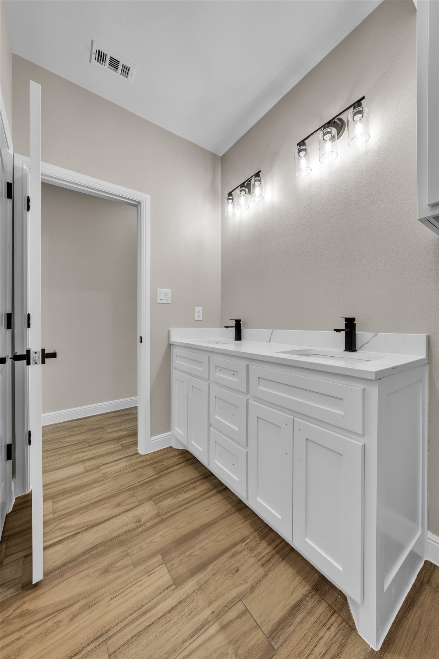 500 Kirkland Court Court Azle TX 76020