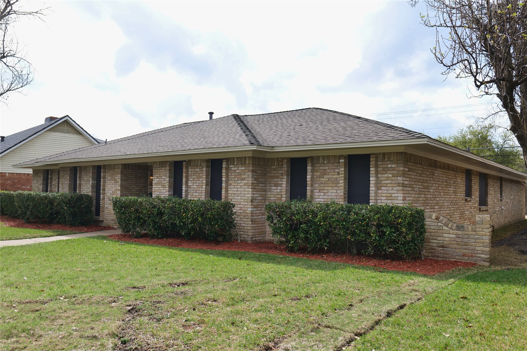 7137 Hunnicut Road Dallas TX 75227