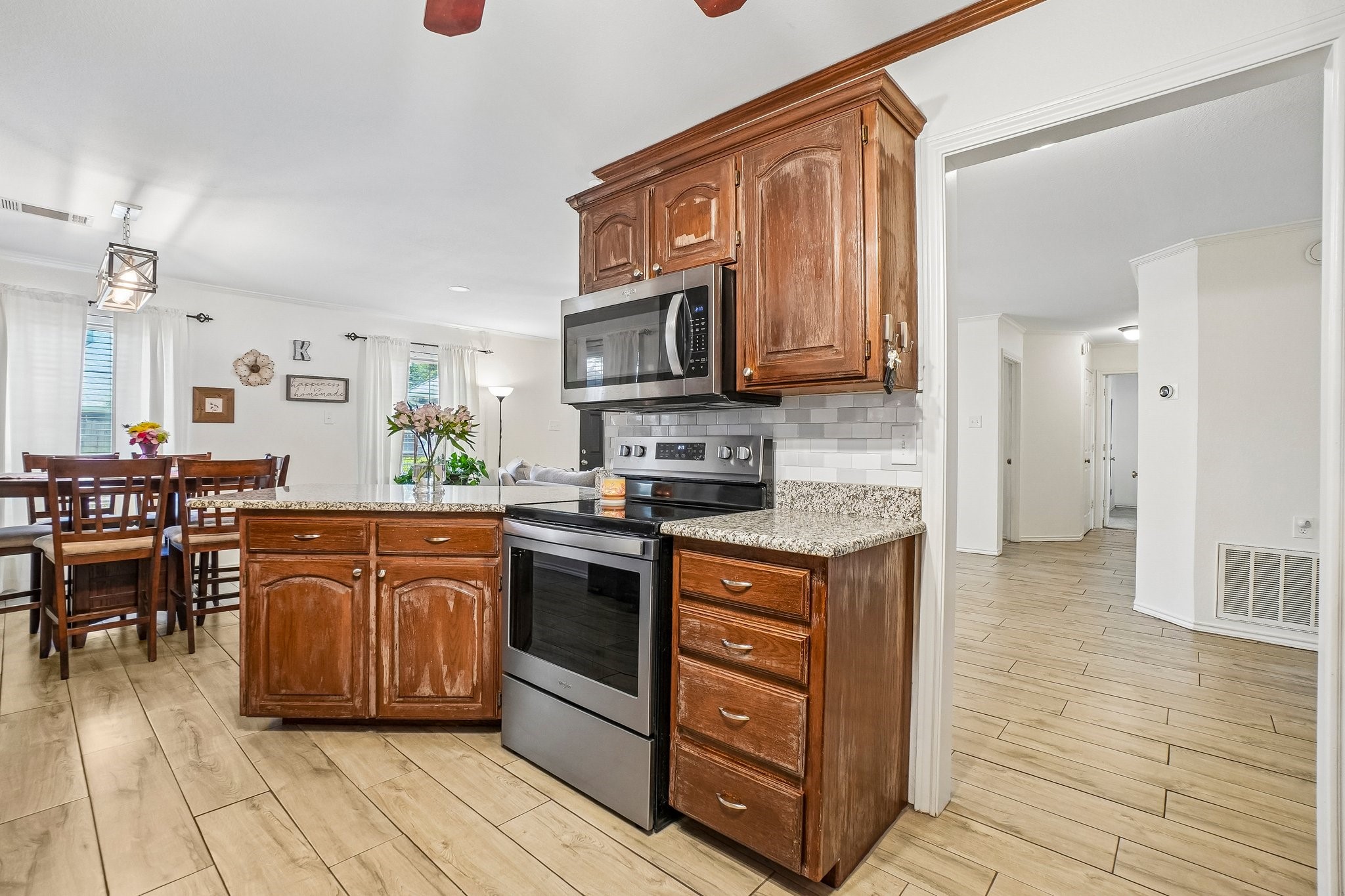304 Woodlawn Street Krum TX 76249