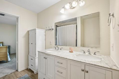 304 Woodlawn Street Krum TX 76249