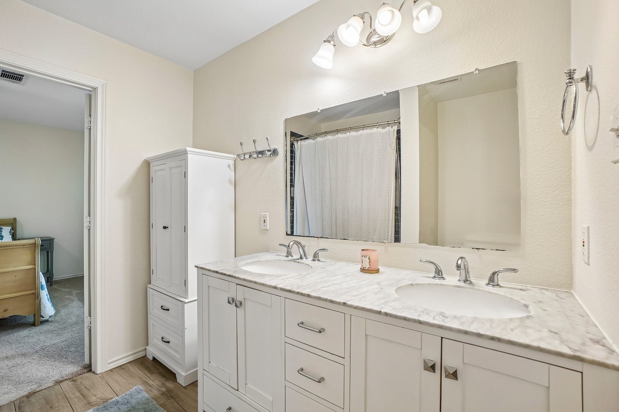 304 Woodlawn Street Krum TX 76249