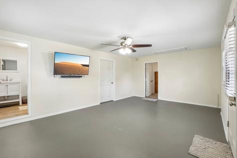 304 Woodlawn Street Krum TX 76249