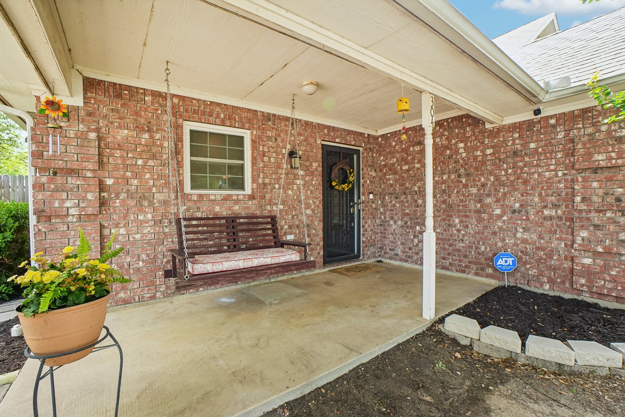 304 Woodlawn Street Krum TX 76249