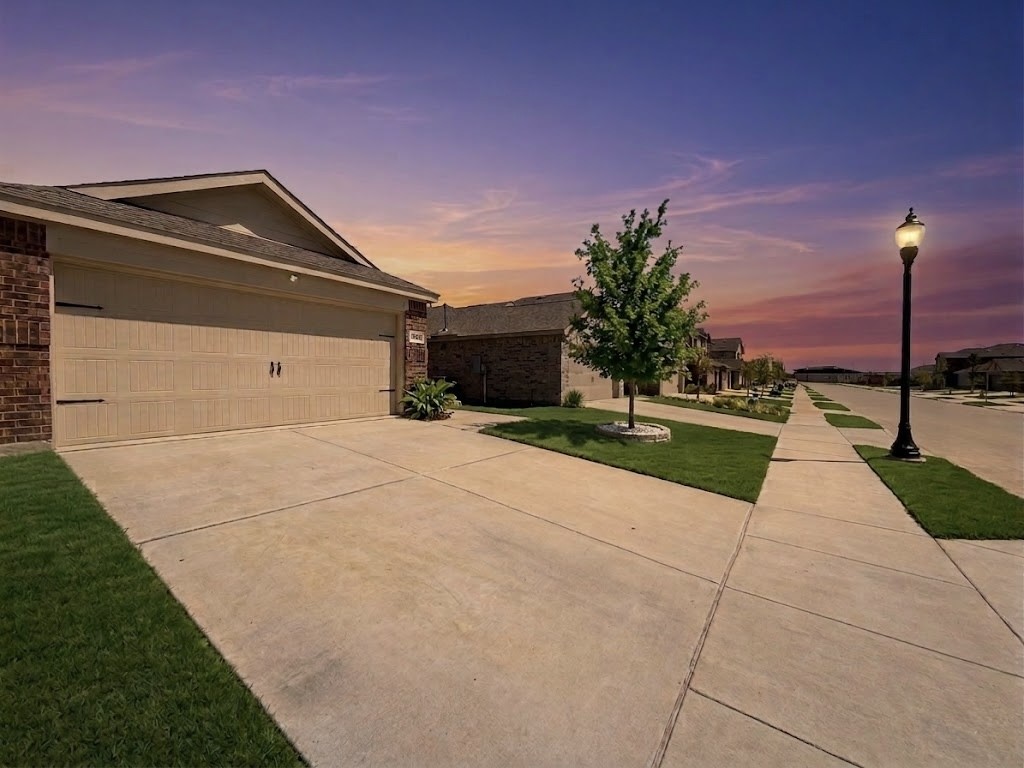 14033 Earlham Street Pilot Point TX 76258