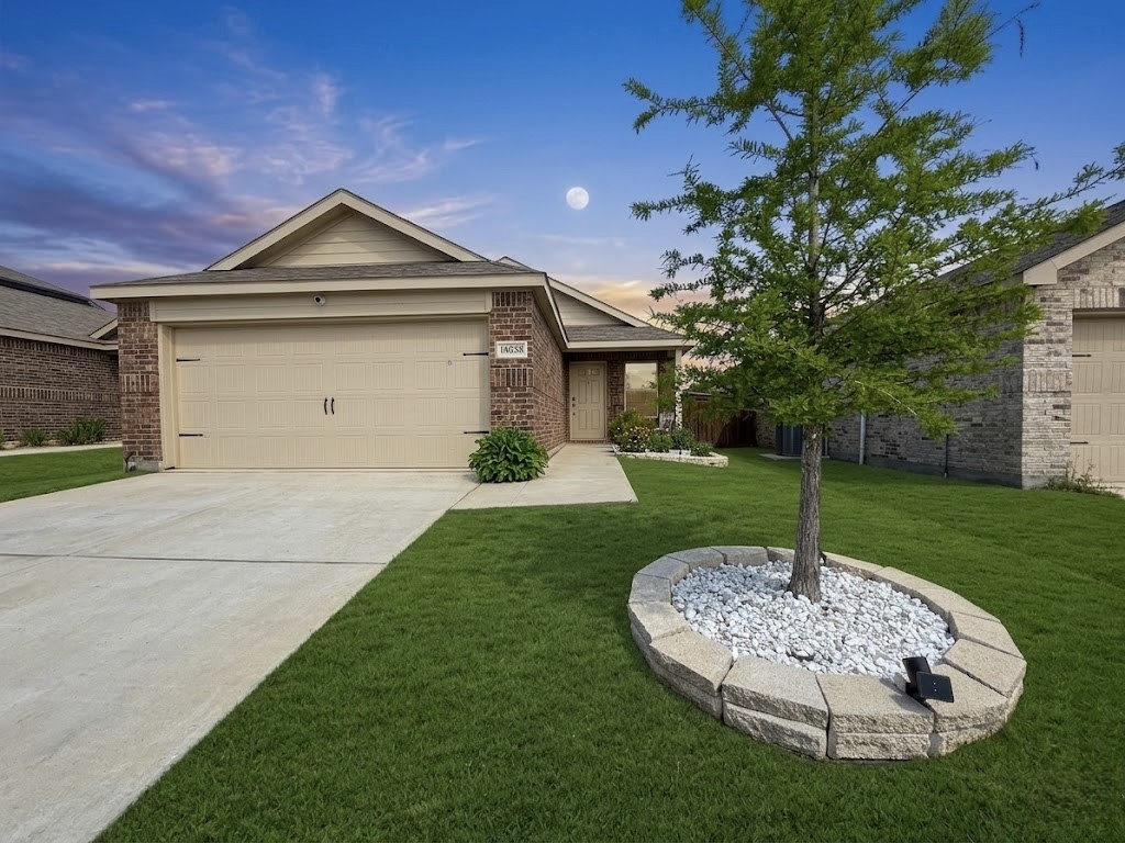 14033 Earlham Street Pilot Point TX 76258