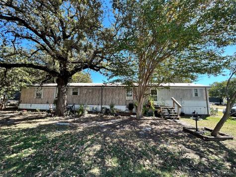 201 Hereford Street Burleson TX 76028