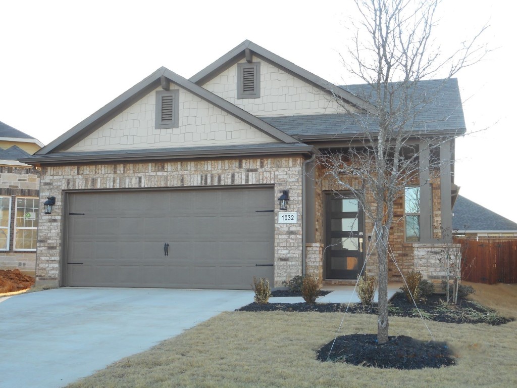 1032 Crockett Street Aubrey TX 76227