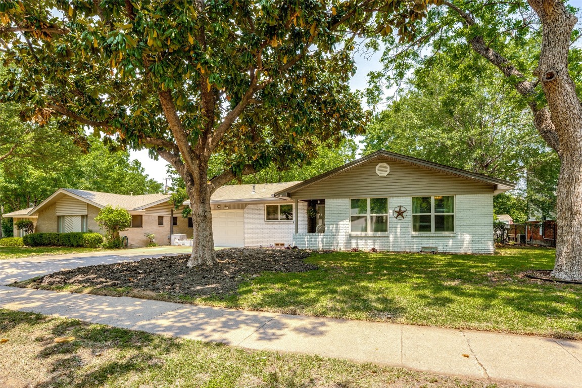 1729 Pecan Park Drive Arlington TX 76012