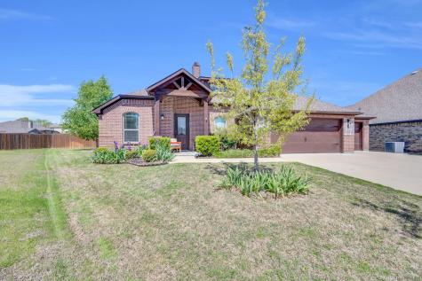 409 Valley Brook Court Waxahachie TX 75165