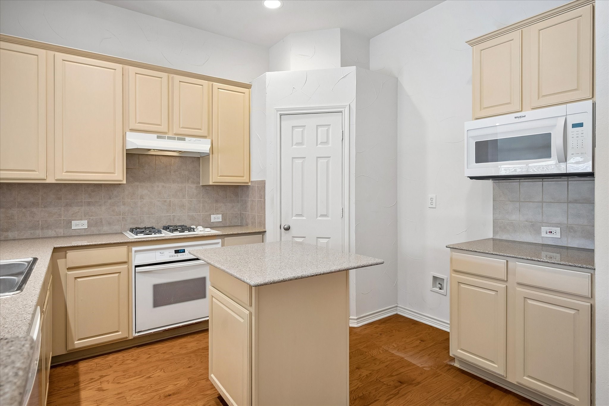 4601 Palm Valley Drive Plano TX 75024