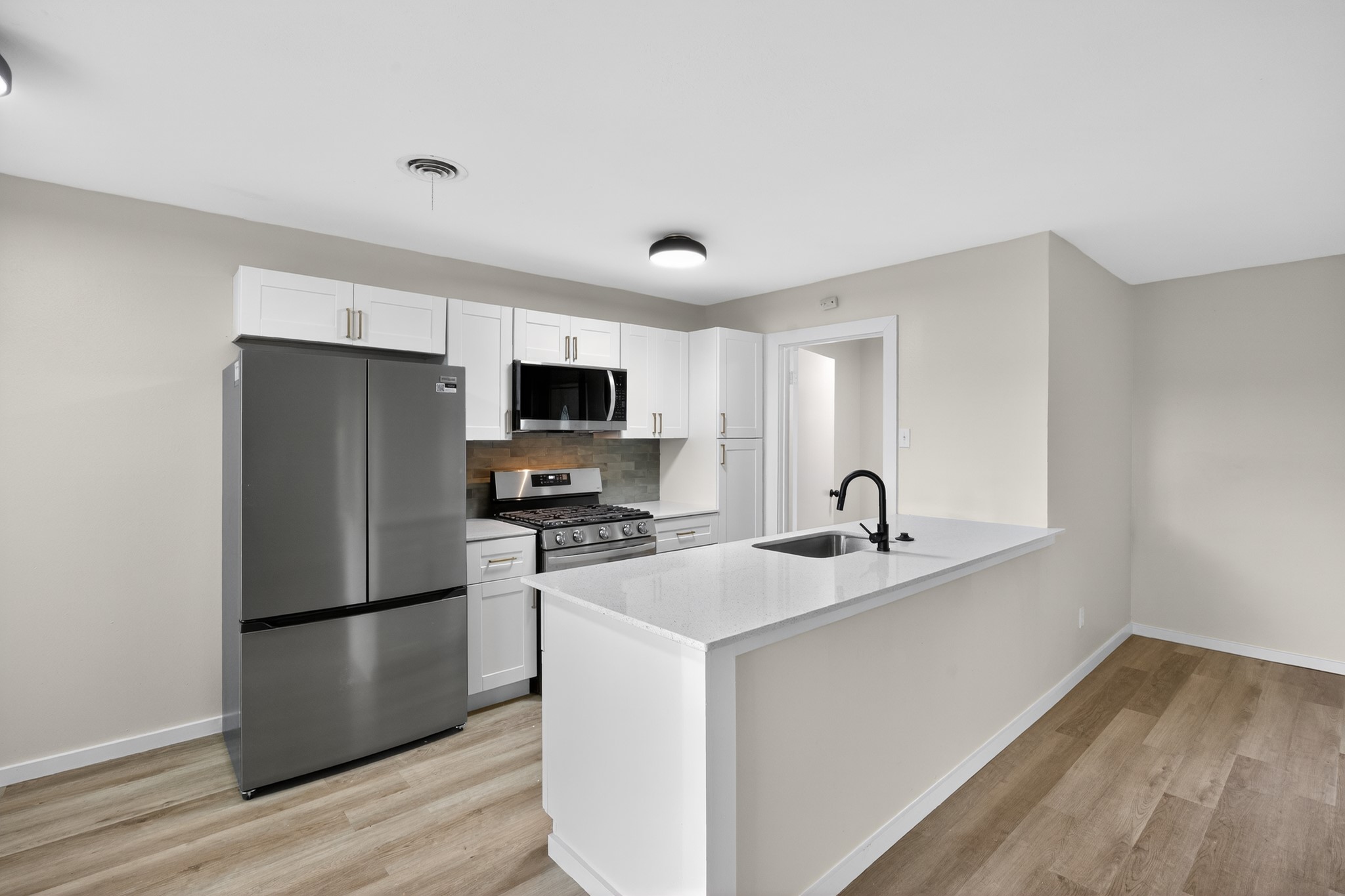 8617 Flicker Lane Dallas TX 75238