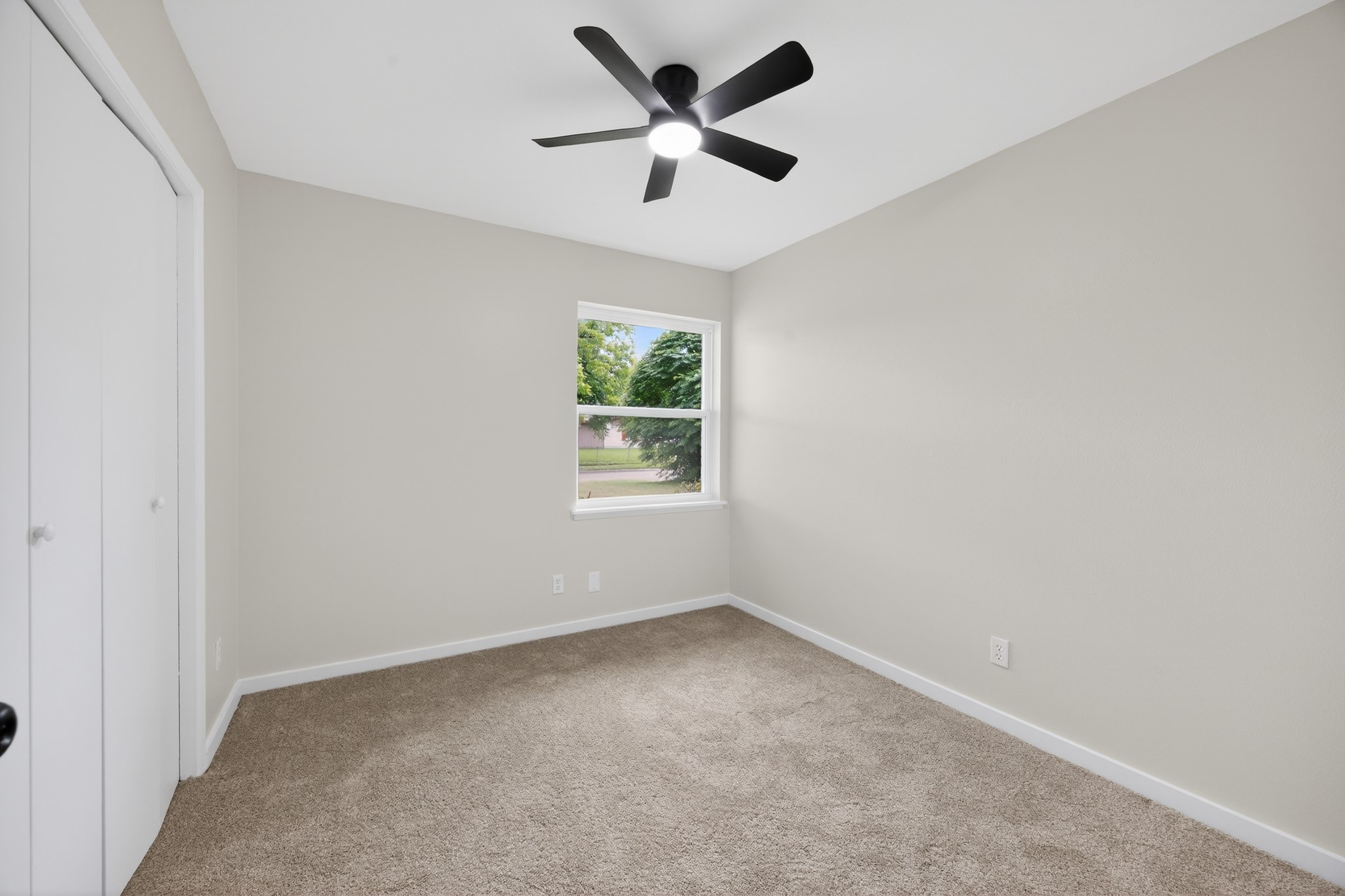 8617 Flicker Lane Dallas TX 75238