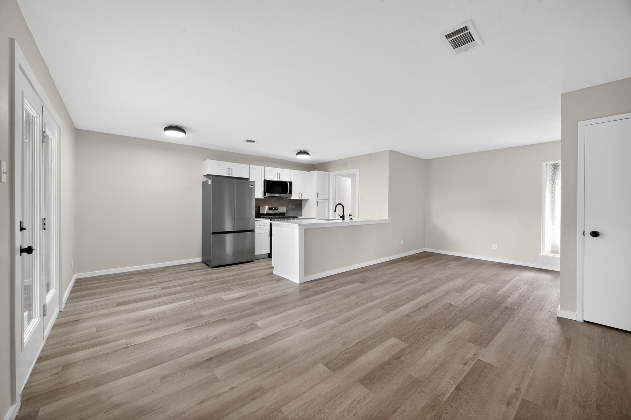 8617 Flicker Lane Dallas TX 75238