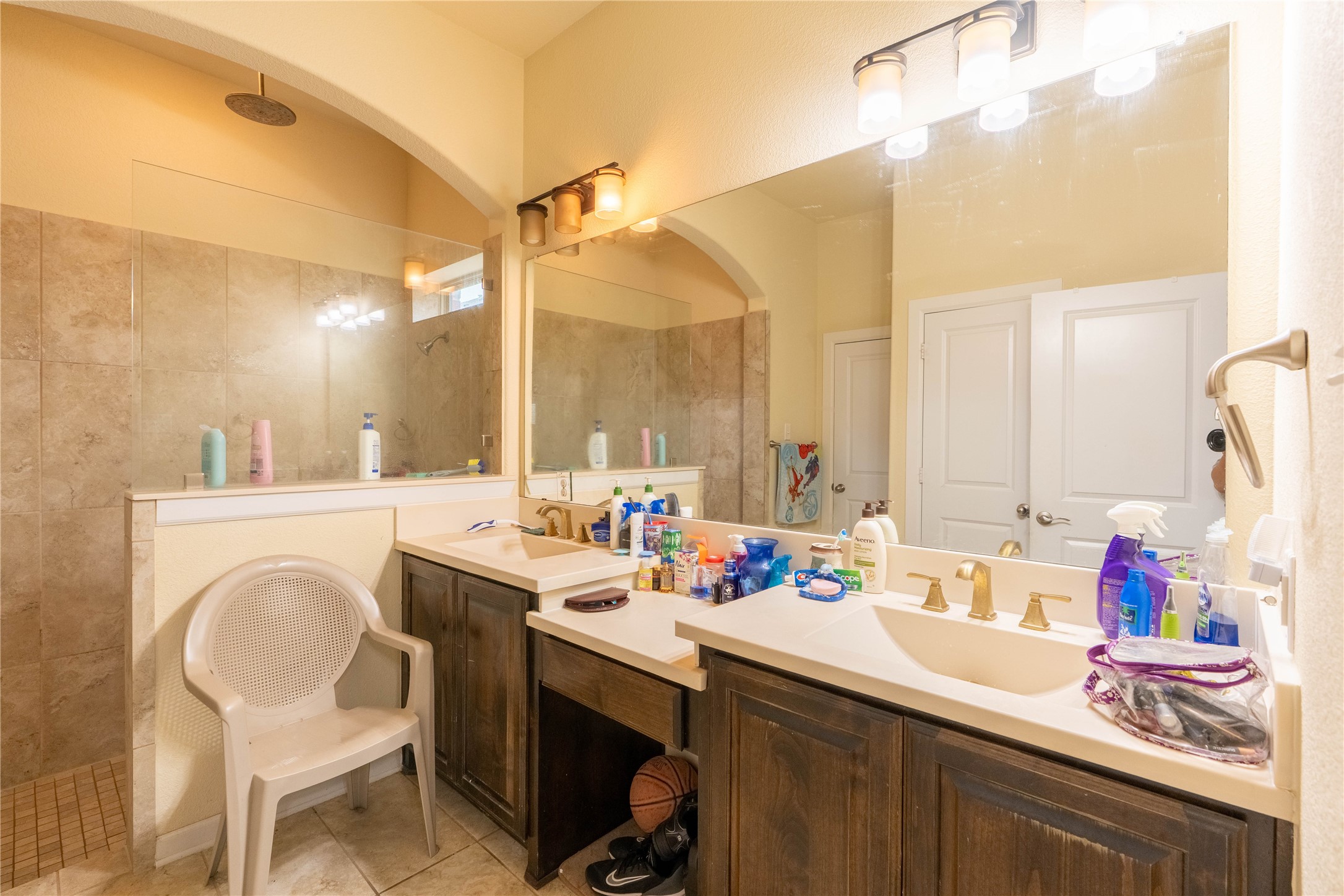1226 Autumn Mist Way Arlington TX 76005