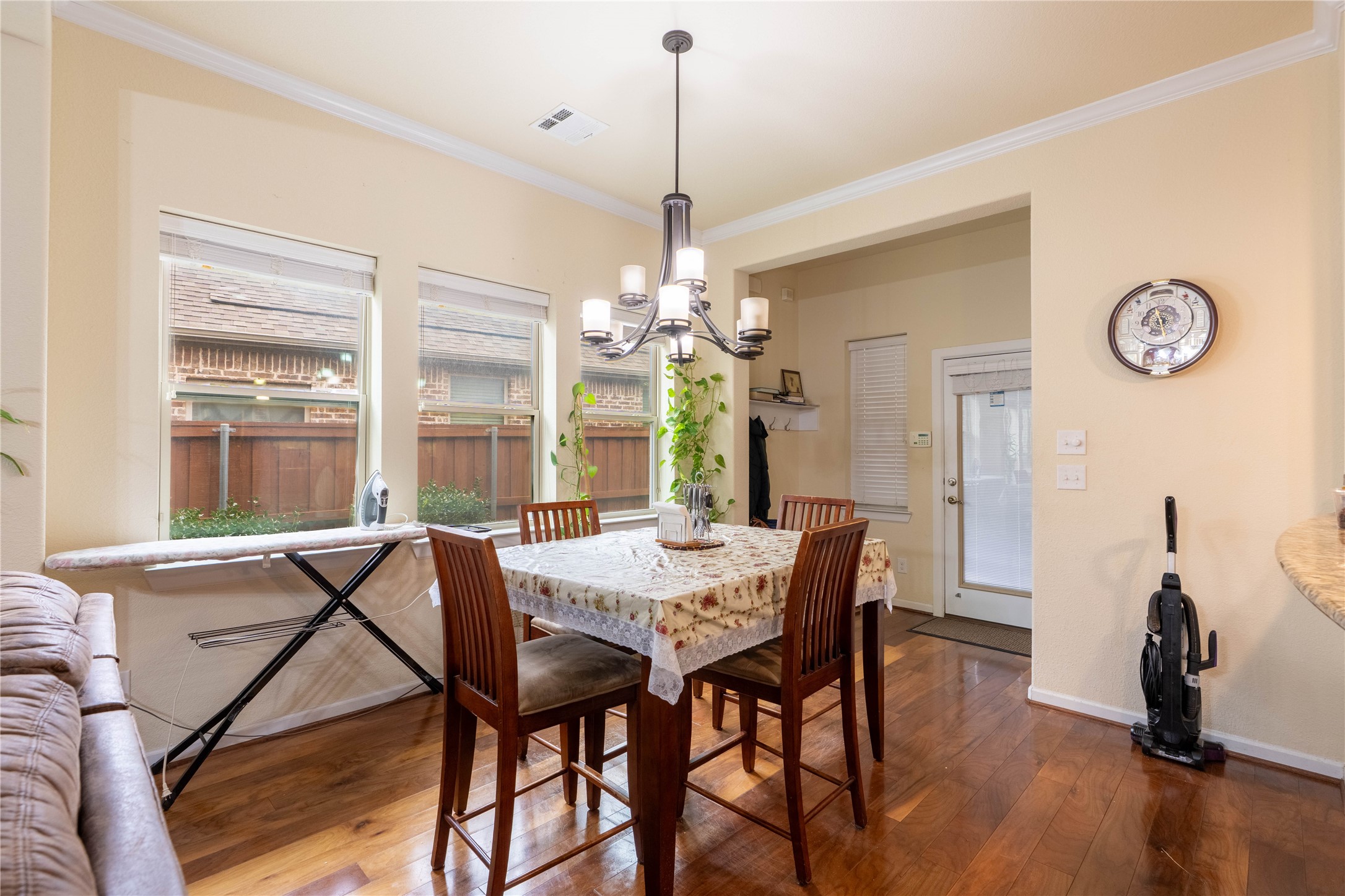1226 Autumn Mist Way Arlington TX 76005